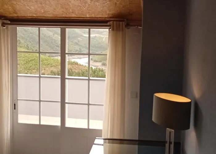 Xisto River View بيت للعطل Alvaro